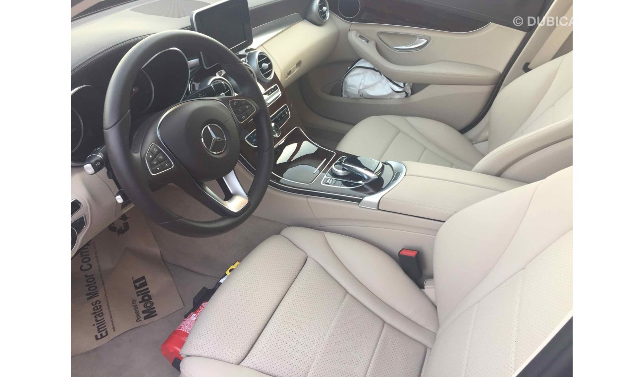 مرسيدس بنز C200 AMG KIT