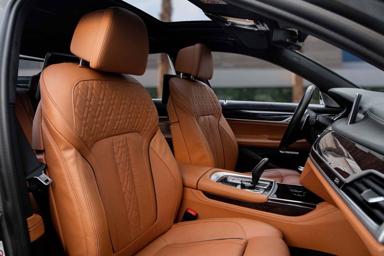 BMW 750Li xDrive M Sport Executive 4.4L | 2,546 P.M  | 0% Downpayment | Impeccable Condition!