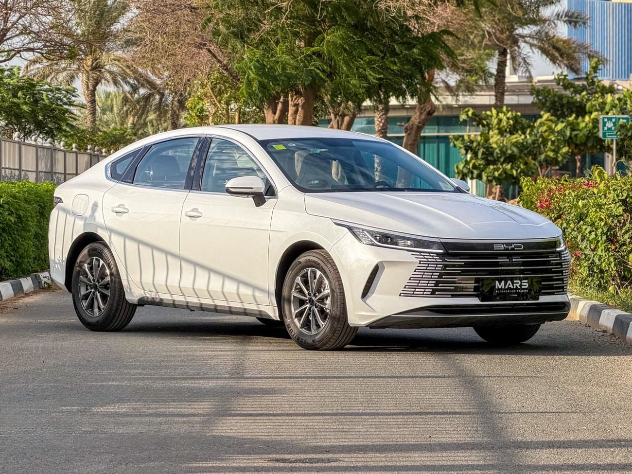 BYD Destroyer 05 2025 BYD Destroyer 05 Luxury DM-i | 1.5L Hybrid (Plug-In) | Warranty & Service