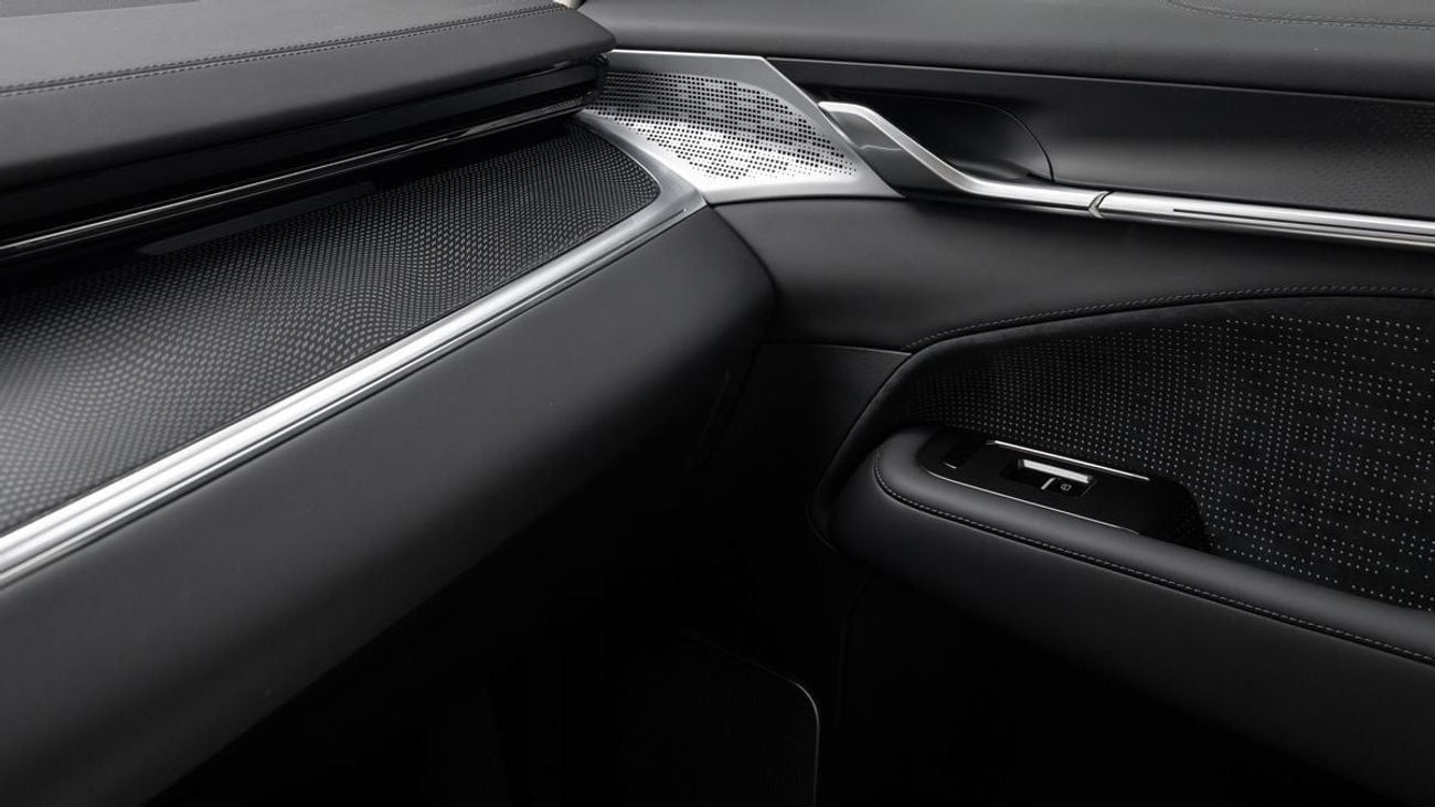 Zeekr 009 Grand - 2025 - Chinese Specs