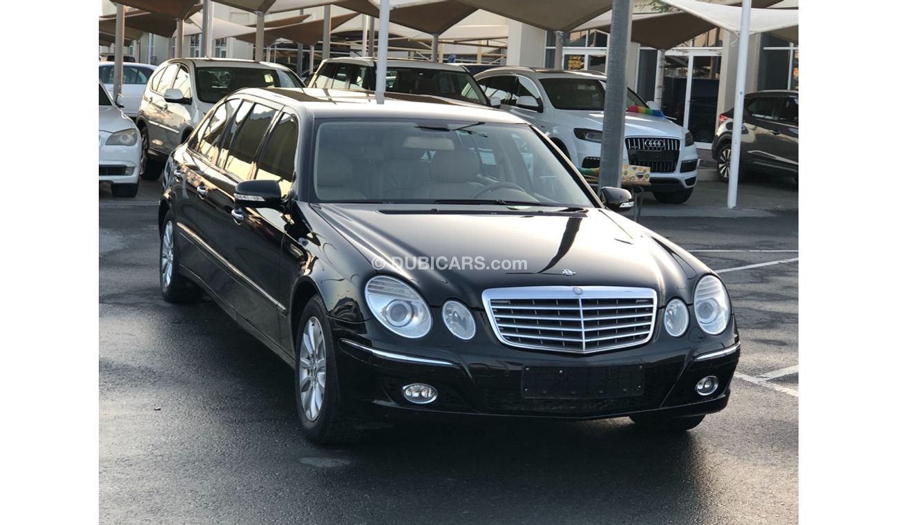مرسيدس بنز E 350 موديل 2007 خليجي فل مواصفات كراسي جلد ومثبت سرعه وتحكم كهربي كامل ونظام صوت ممتاز وكاميرا خلفيه ومدخ