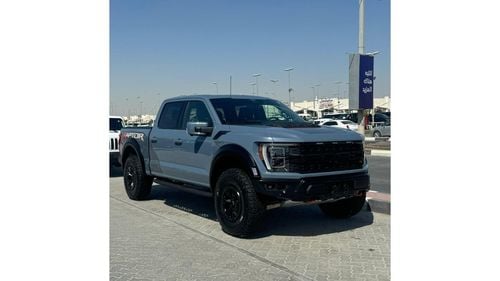 Ford F 150 Raptor V-8 (CLEAN CAR WITH WARRINTY)