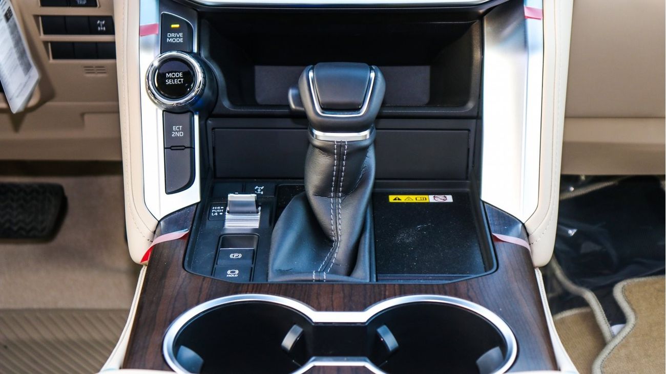 Toyota Land Cruiser TOYOTA LAND CRUISER 300 , 3.5L TWIN-TURBO , GXR , MY22