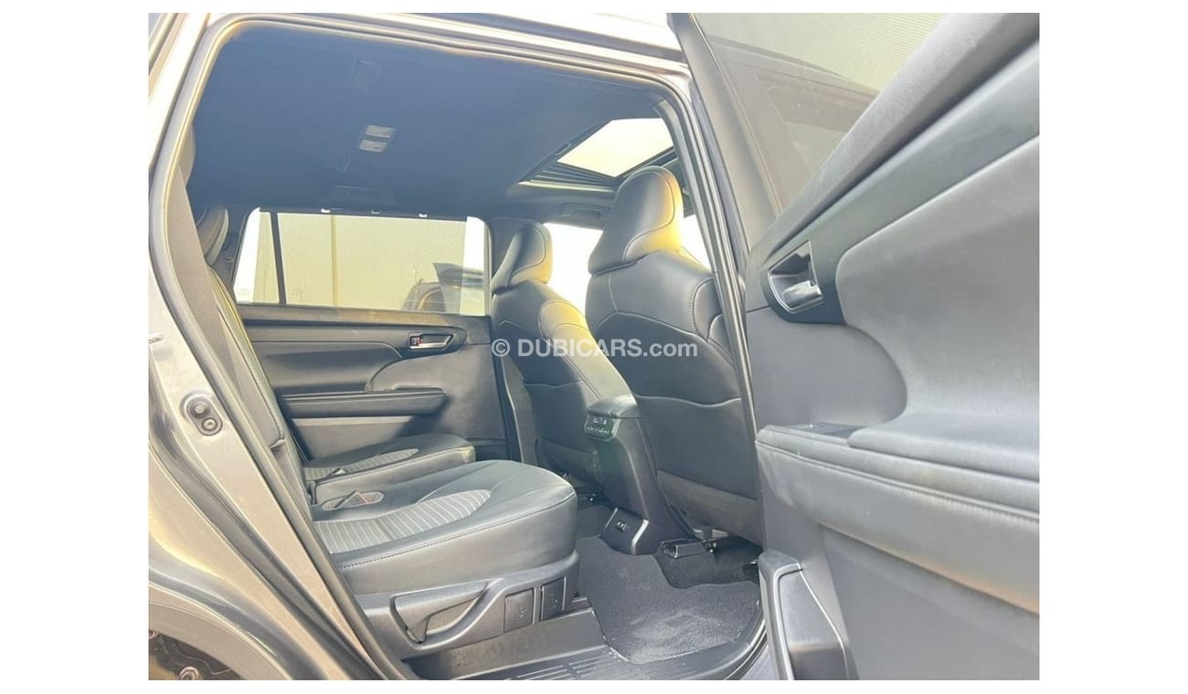 Toyota Highlander 2021 TOYOTA HIGHLANDER XSE  3.5L V6 / EXPORT ONLY