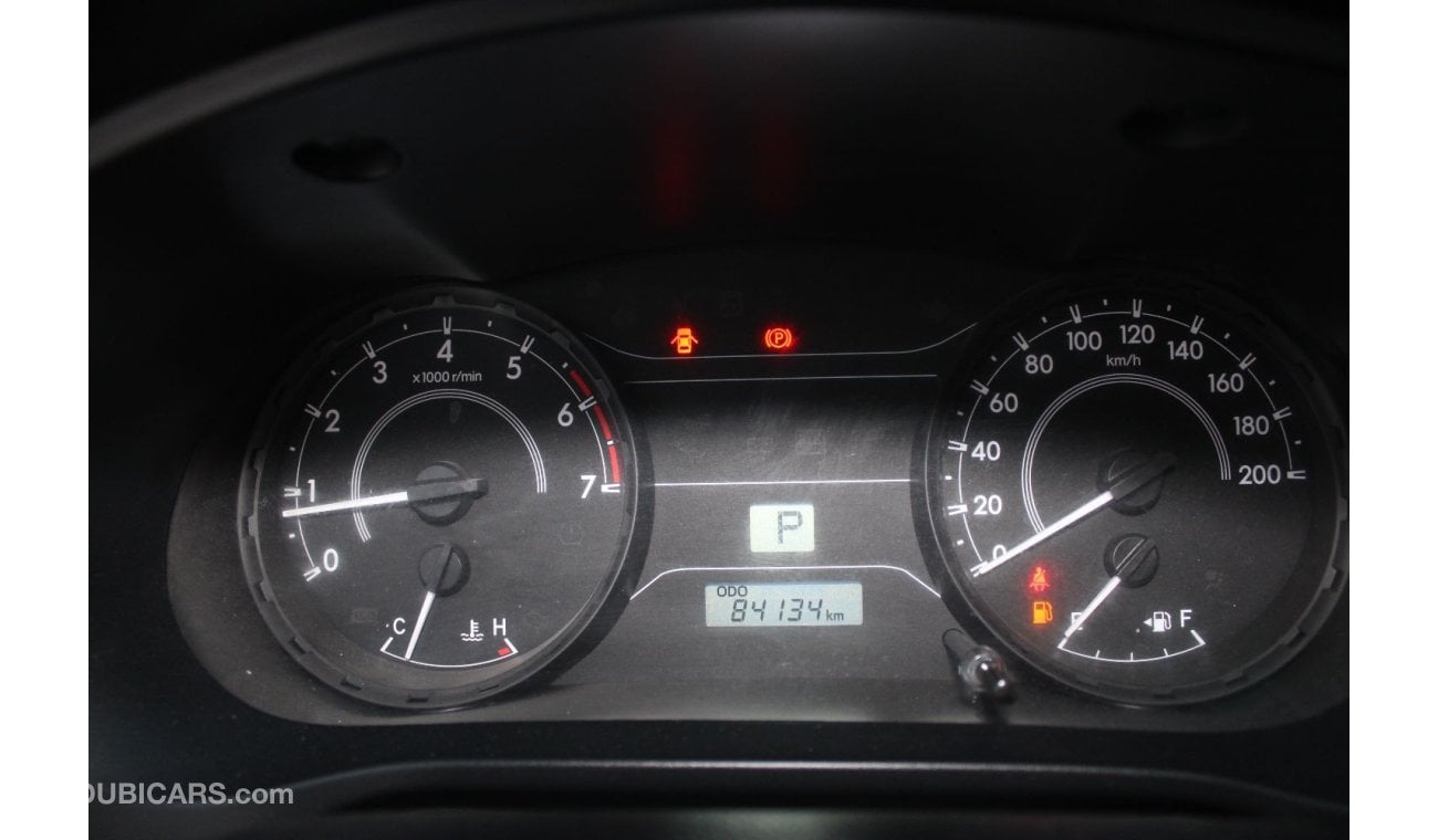 تويوتا هيلوكس تويوتا هايلكس 2017 خليجي فورويل  فل اوتومتيك بحالة ممتازة بدون حوادث نظيفه جدا من الداخل والخارج