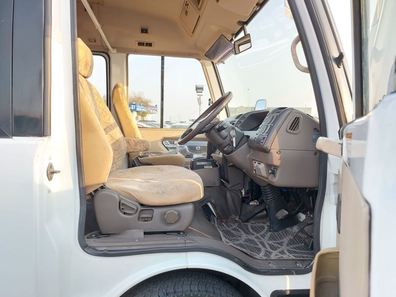 Mitsubishi Rosa MITSUBISHI ROSA BUS RIGHT HAND DRIVE(PM00262)