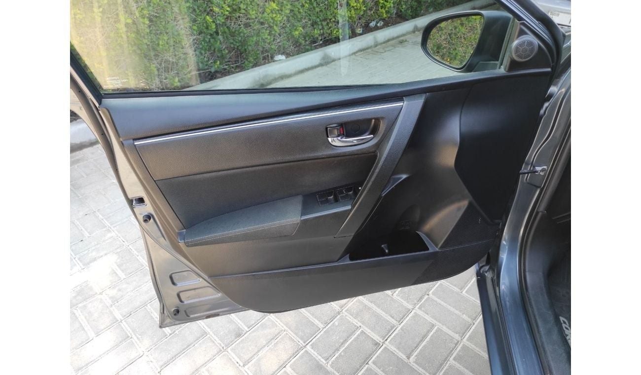 Toyota Corolla SE+ 2.0L Toyota Corolla 2018 V4 2.0 full automatic