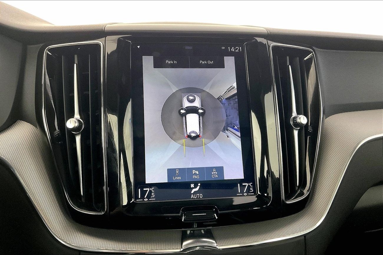 كاديلاك XT6 Premium Luxury | شامل الضمان | 0 ﺪﻔﻋﺓ ﺃﻮﻟﻯ