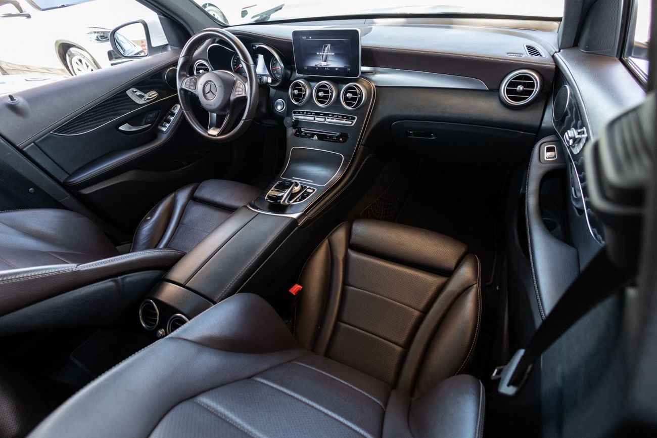 Mercedes-Benz GLC 250 4MATIC 2.0L