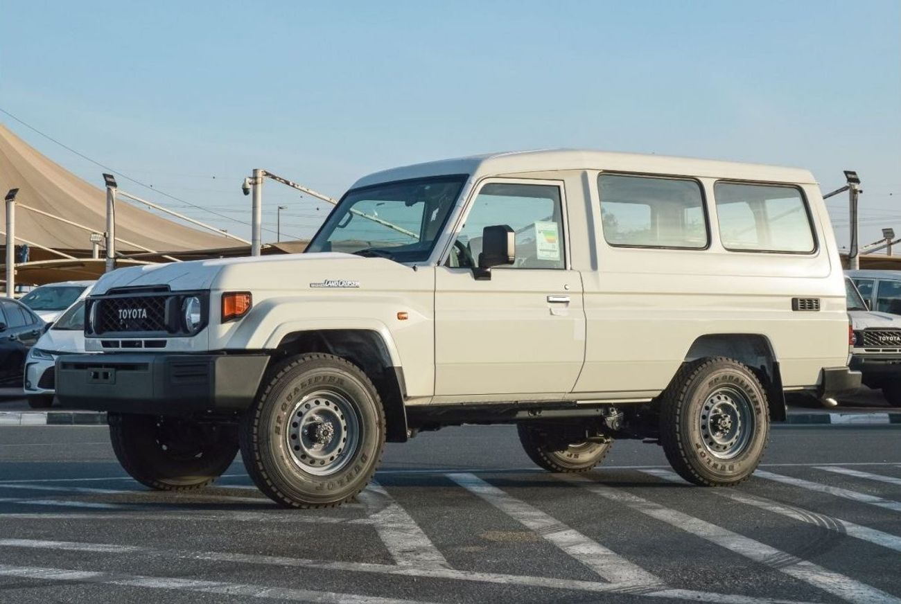 تويوتا لاند كروزر 70 TOYOTA LAND CRUISER 78 SERIES 4.0L 4WD PETROL SUV 2024 | AUTO TRANSMISSION | MANUAL WINDOWS | STEELS