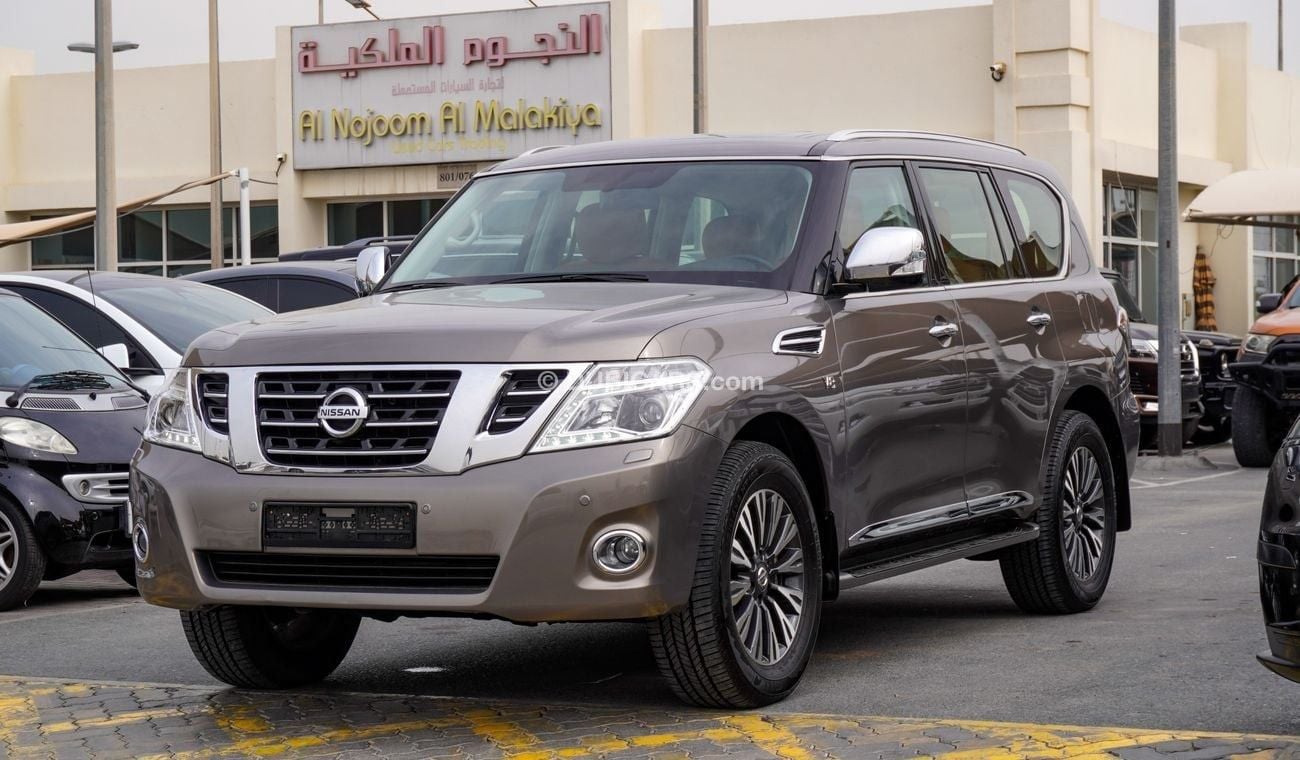 نيسان باترول LE V8 with Platinum body kit