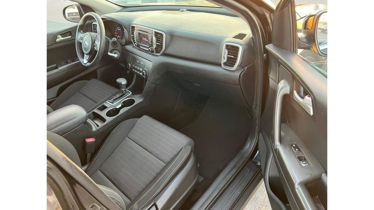 Kia Sportage 2018 Kia Sportage LX 2.4L V4 - AWD 4x4 MidOption+ -