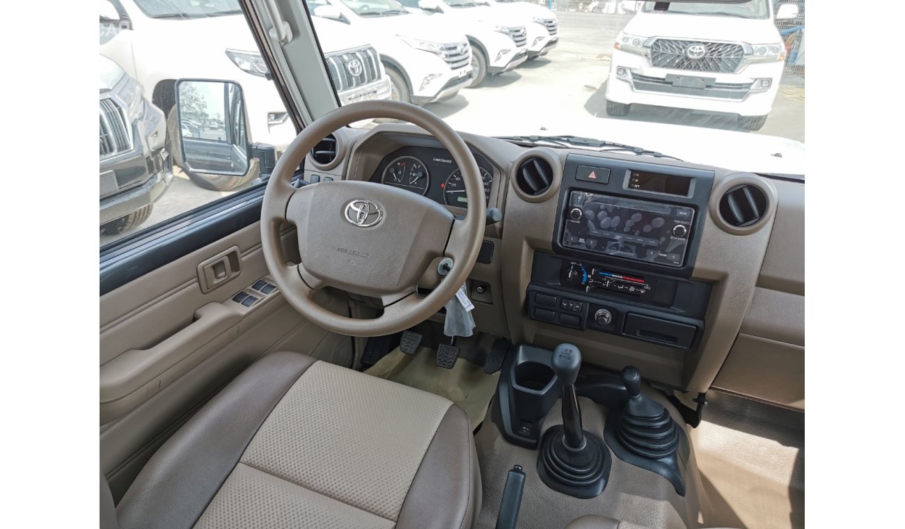 Toyota Land Cruiser Hard Top 4.2L, 16' Alloy Rims, Central Door Lock System, Power Window, Fog Lights, 4WD Gear Box, CODE-LCGY20