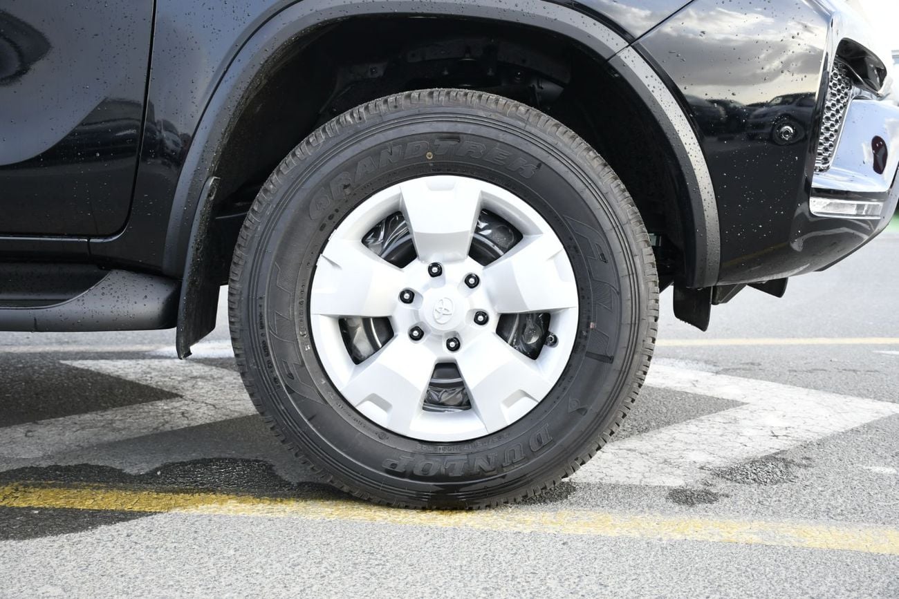 تويوتا فورتونر 2026 Toyota Fortuner 2.4L V4 Diesel Automatic 4x4WD