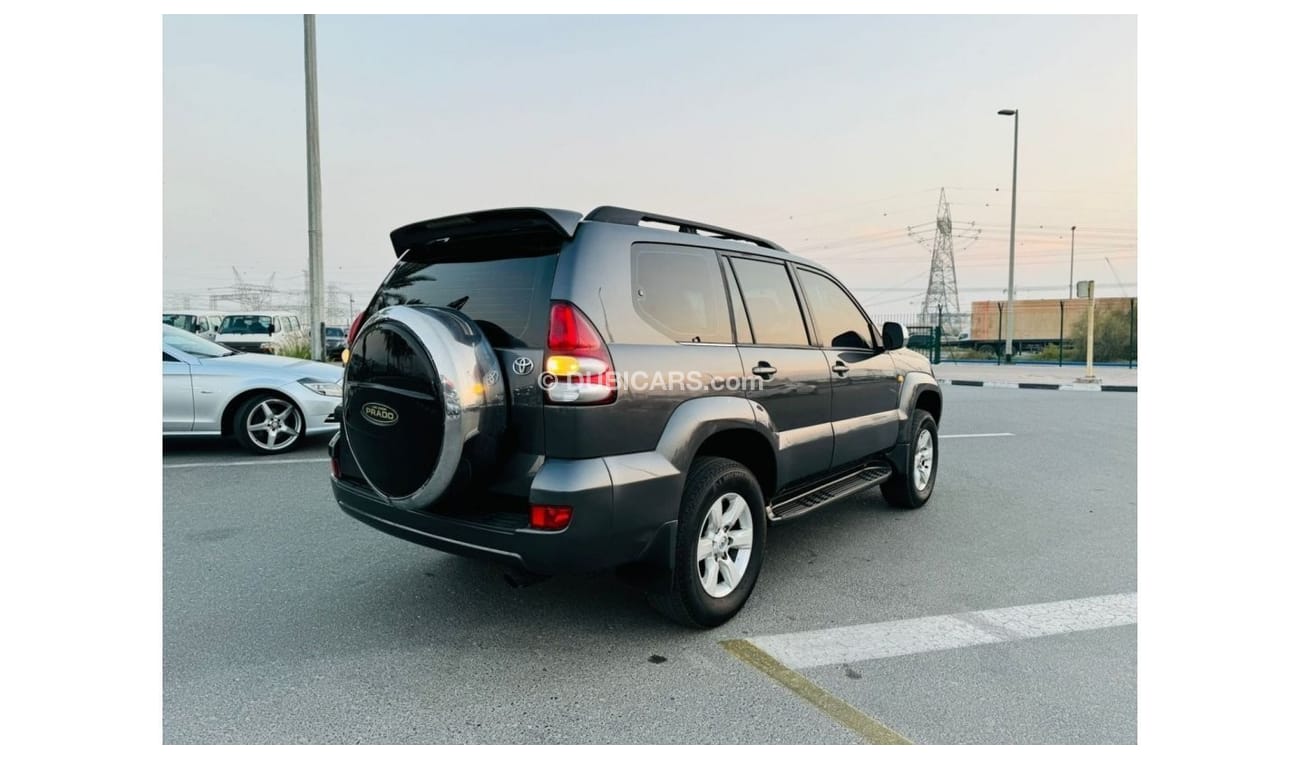 Toyota Prado 2007 | PETROL 3.7L | PREMIUM TWO TONE LEATHER SEATS | LCD DISPLAY PANEL | GOOD CONDITION