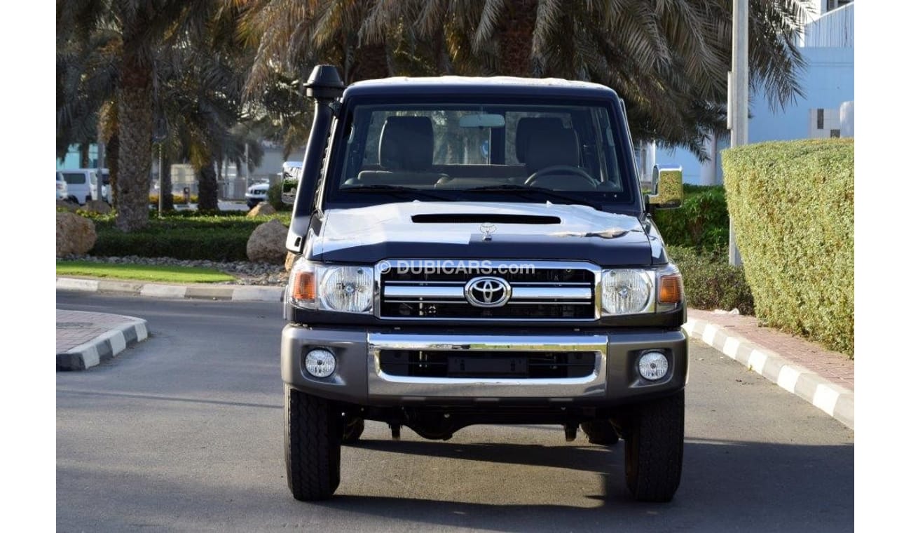 Toyota Land Cruiser 76 HARDTOP LX V8 4.5L  DIESEL  4WD