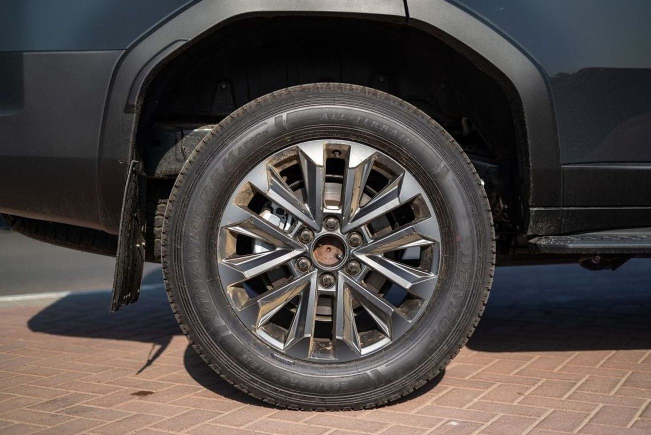 تويوتا برادو TOYOTA PRADO 2.8 DIESEL LUXURY FULLL OPTION