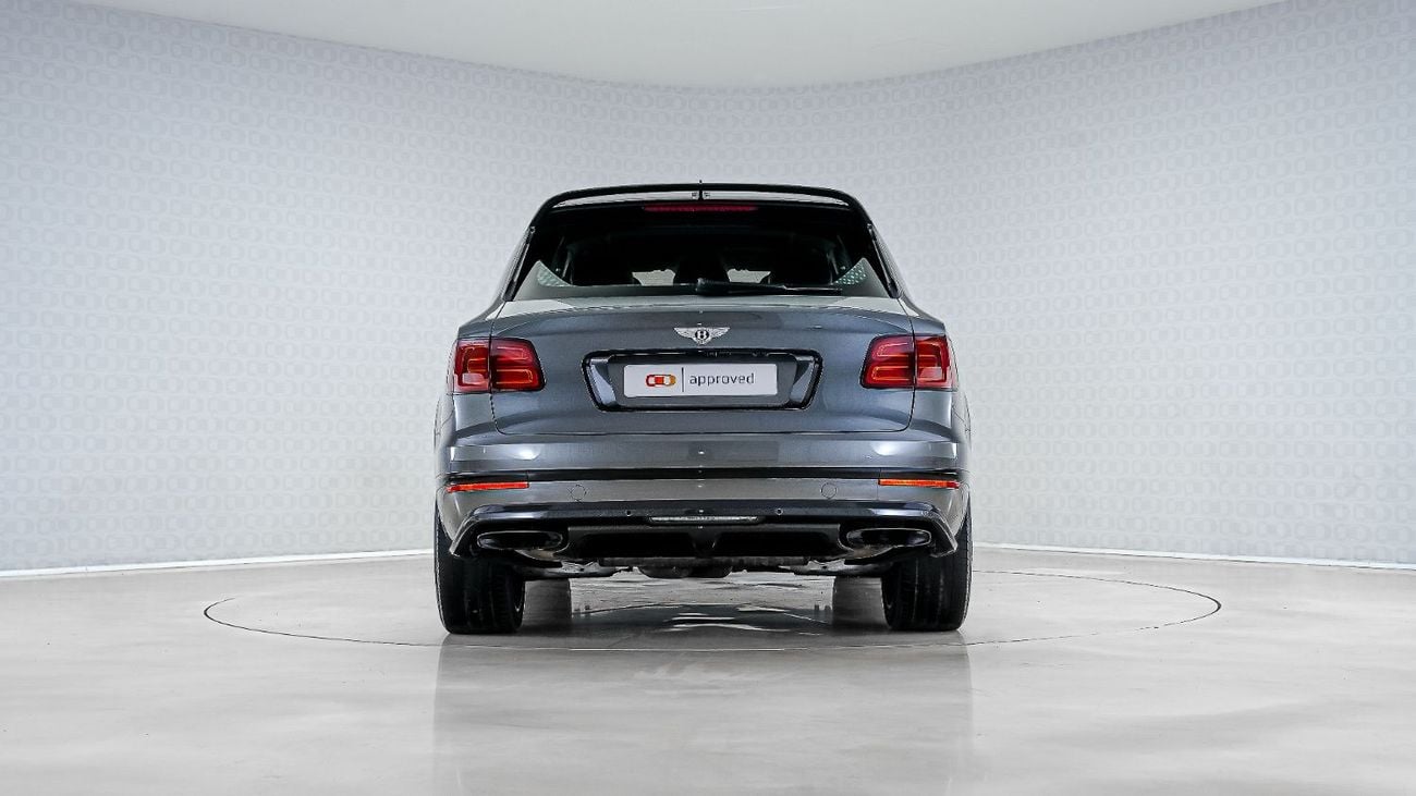 بنتلي بينتايجا UAE's Very Best Example | 2 Years Free Servicing | AED 5,711 Per Month