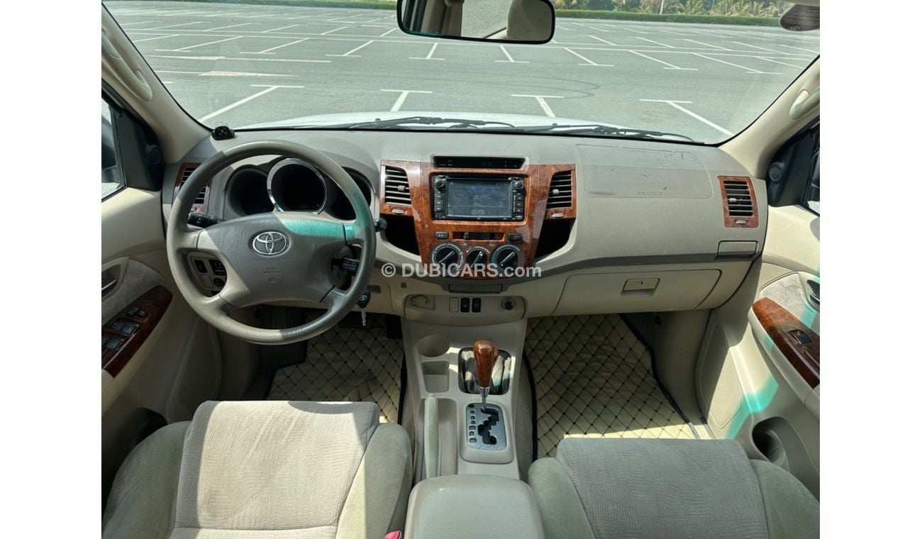 Toyota Fortuner MODEL 2008 GCC CAR PERFECT CONDITION INSIDE AND OUTSIDE FULL OPTION 4 wheel drive