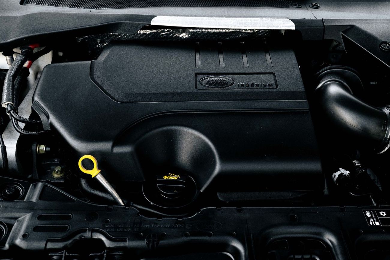 Land Rover Range Rover Evoque P200 R-Dynamic R-Dynamic | 3,819 P.M  | 0% Downpayment | LOW KM'S | STUNNING