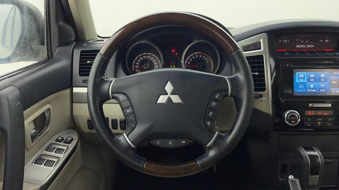 ميتسوبيشي باجيرو GLS TOP 3.5 | بدون دفعة مقدمة | اختبار القيادة في المنزل