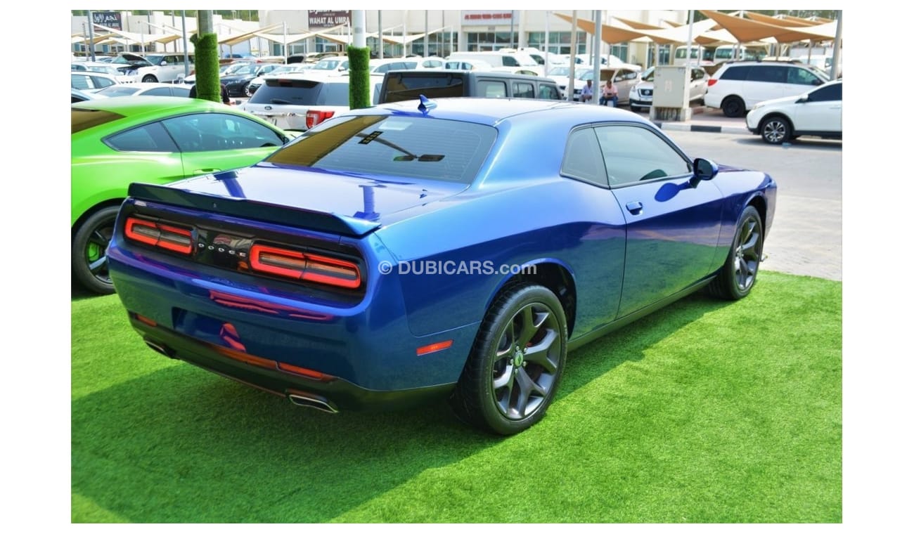 Dodge Challenger CHALLENGER//NICE COLOR//GOOD CONDITION//