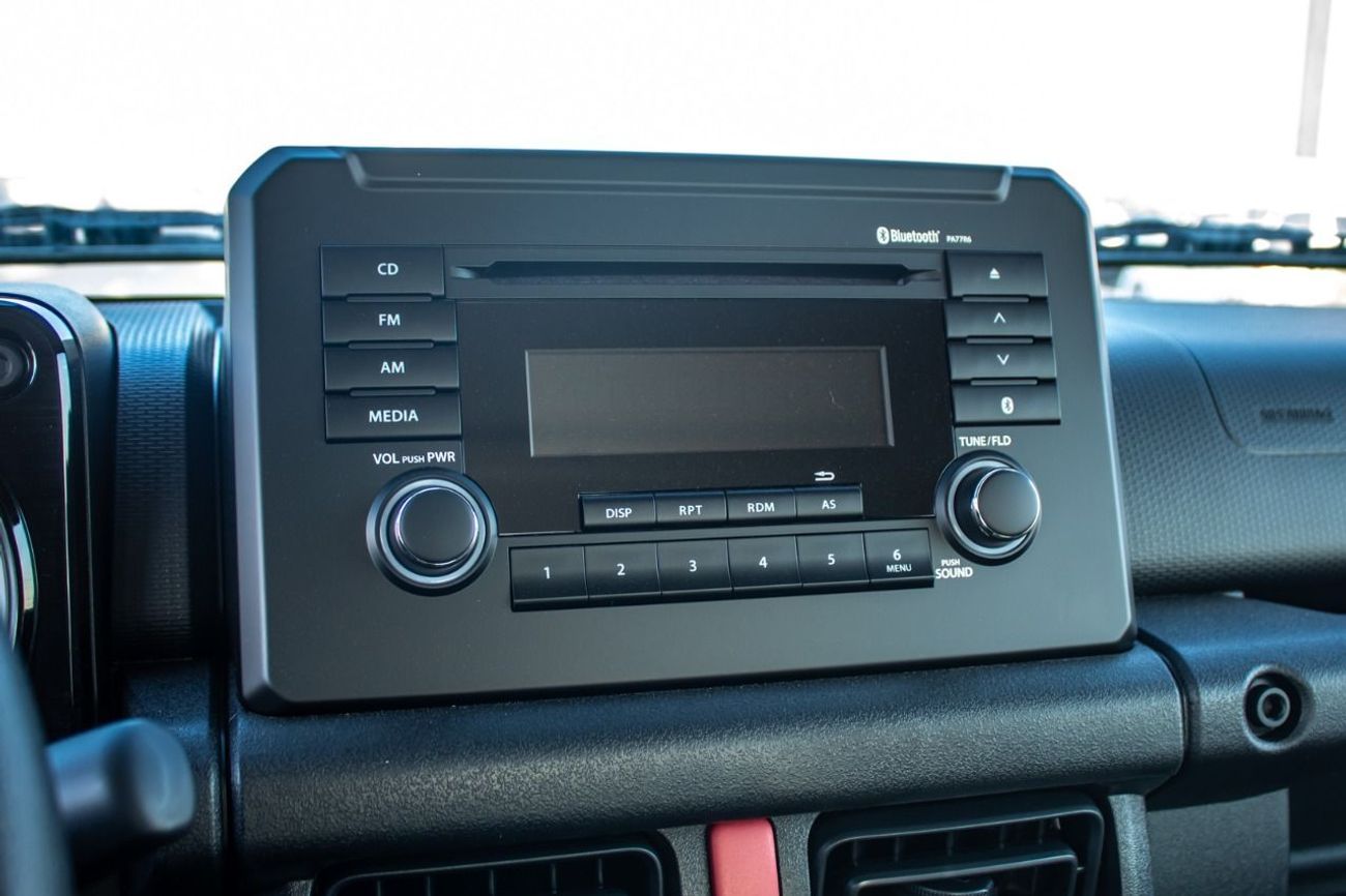 سوزوكي جيمني GL 1.5L (3-Doors)