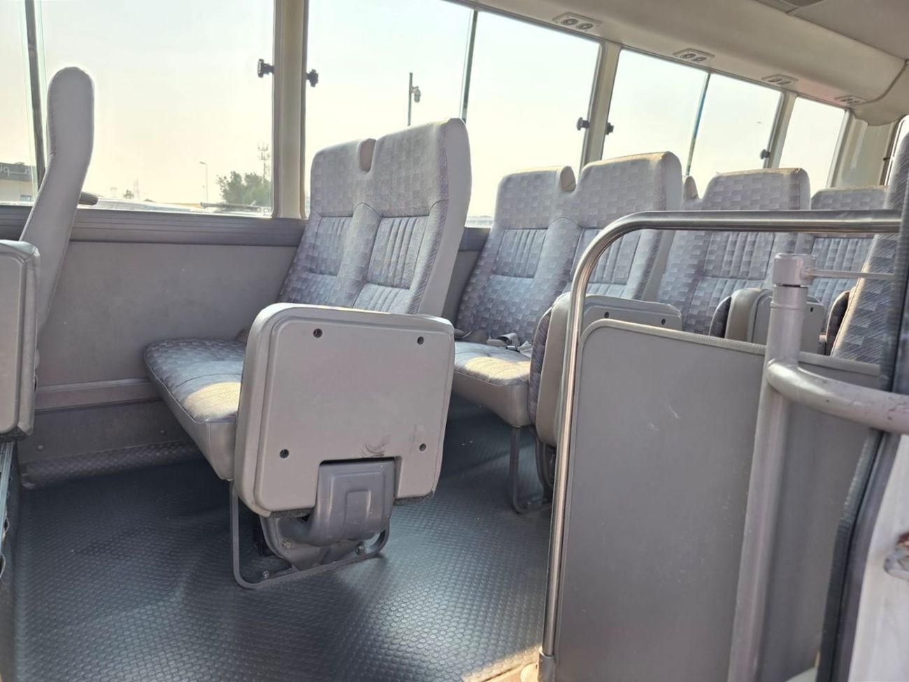 Nissan Civilian NISSAN CIVILIAN BUS RHD 2001 MODEL 4.1 L DIESEL AUTOMATIC(PM05297)