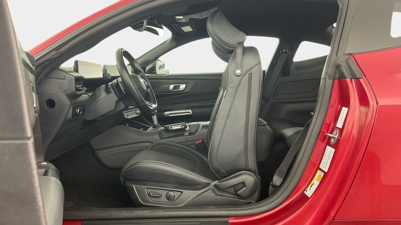 فورد موستانج GT PREMIUM 5.0 V8 GT AUTO FASTBACK | شامل الضمان | 0 ﺪﻔﻋﺓ ﺃﻮﻟﻯ