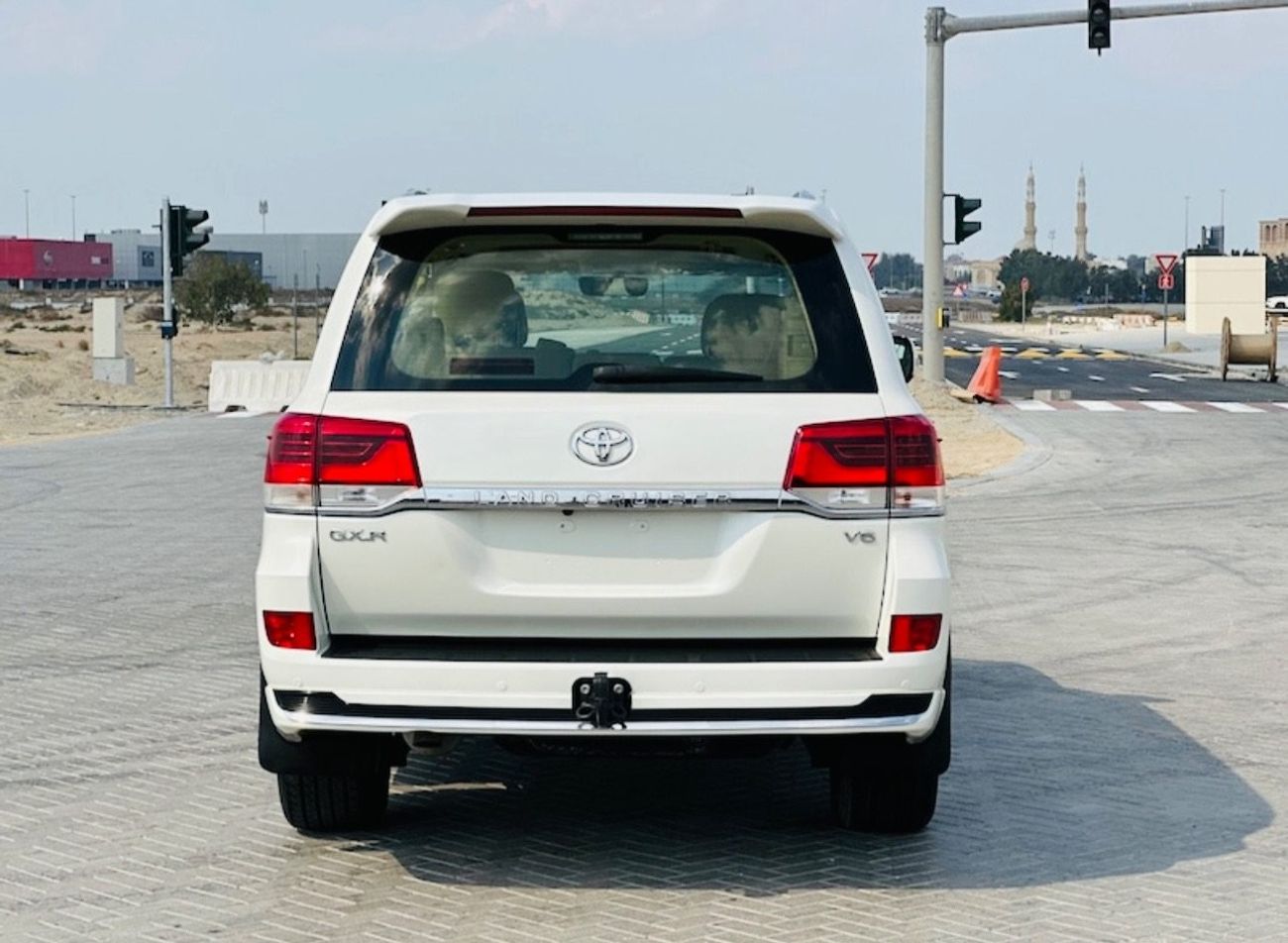 تويوتا لاند كروزر Toyota Land Cruiser 2017 model v6 full option