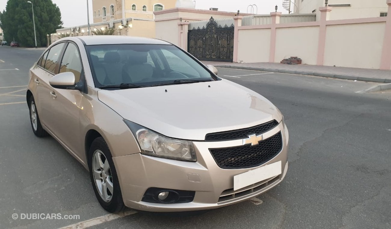 شيفروليه كروز CHEVROLET CRUZE 2011 *** GCC *** EXCELLENT CONDITION  *** NO SILLY OFFERS ***