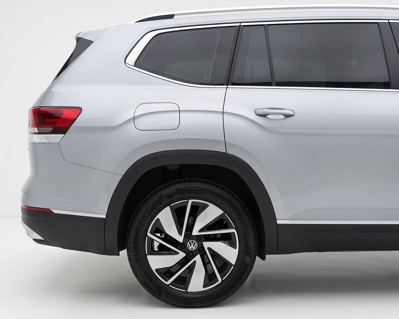 Volkswagen Teramont COMFORTLINE l 2025 l GCC Specs l Full Option l AED 3,329 / Monthly