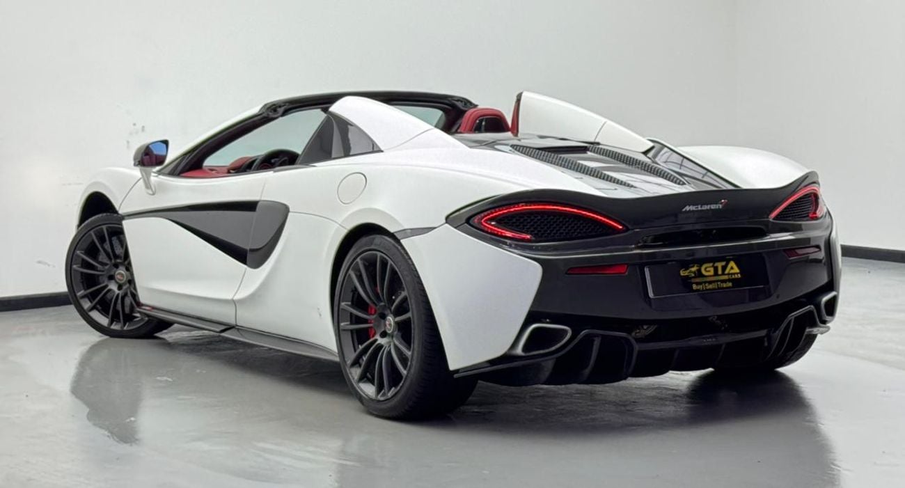 McLaren 570S 2018 McLaren 570s Spider, Full McLaren Service History, Excellent Condition, GCC
