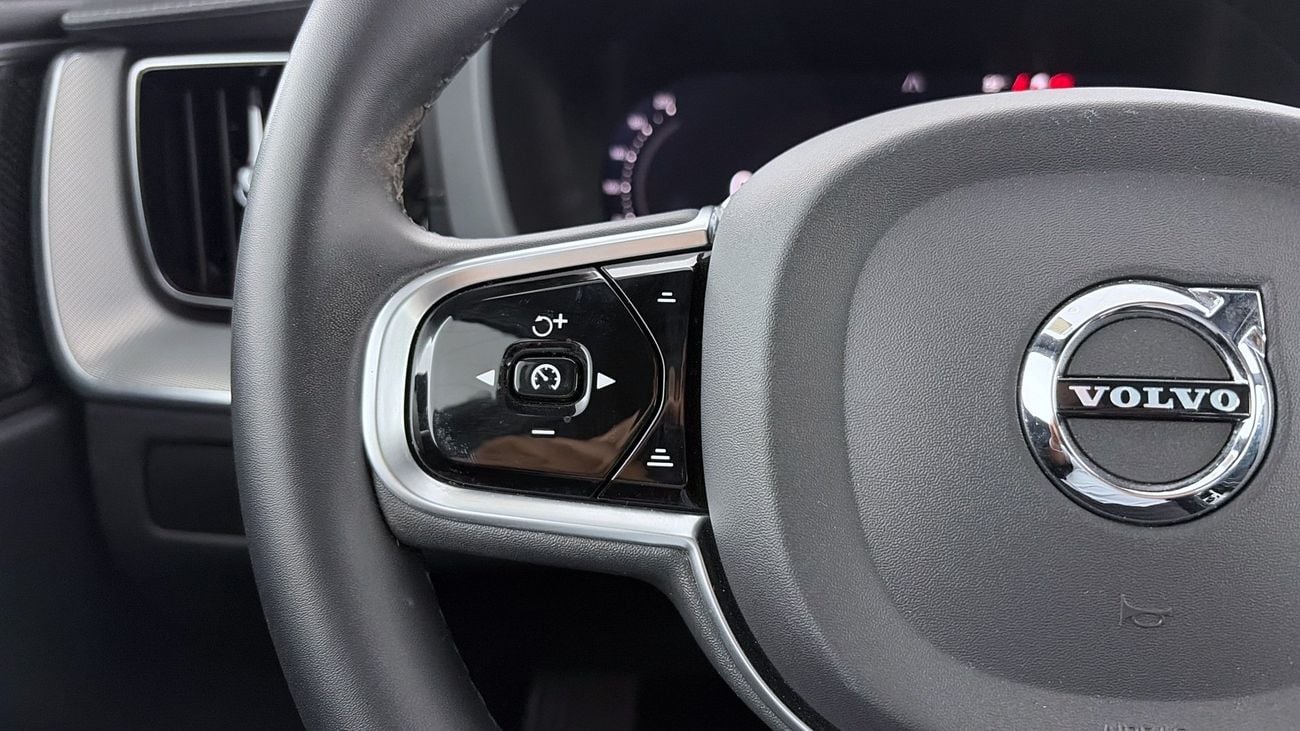 فولفو XC 60 ULTIMATE DARK | شامل الضمان | 0 دفعة أولى