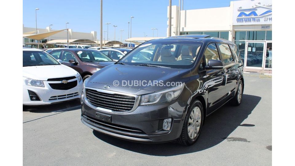 Used Kia Carnival GRAND CARNIVAL ACCIDENTS FREE FULL OPTION DOUBLE