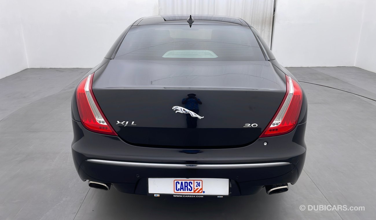 Jaguar XJ PREMIUM LUXURY LWB 3 | Under Warranty | Inspected on 150+ parameters