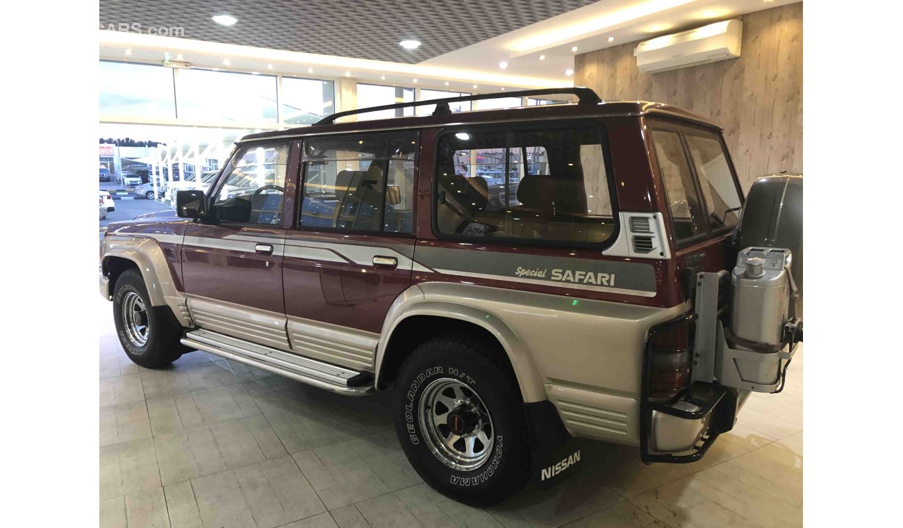 Nissan Patrol Super Safari