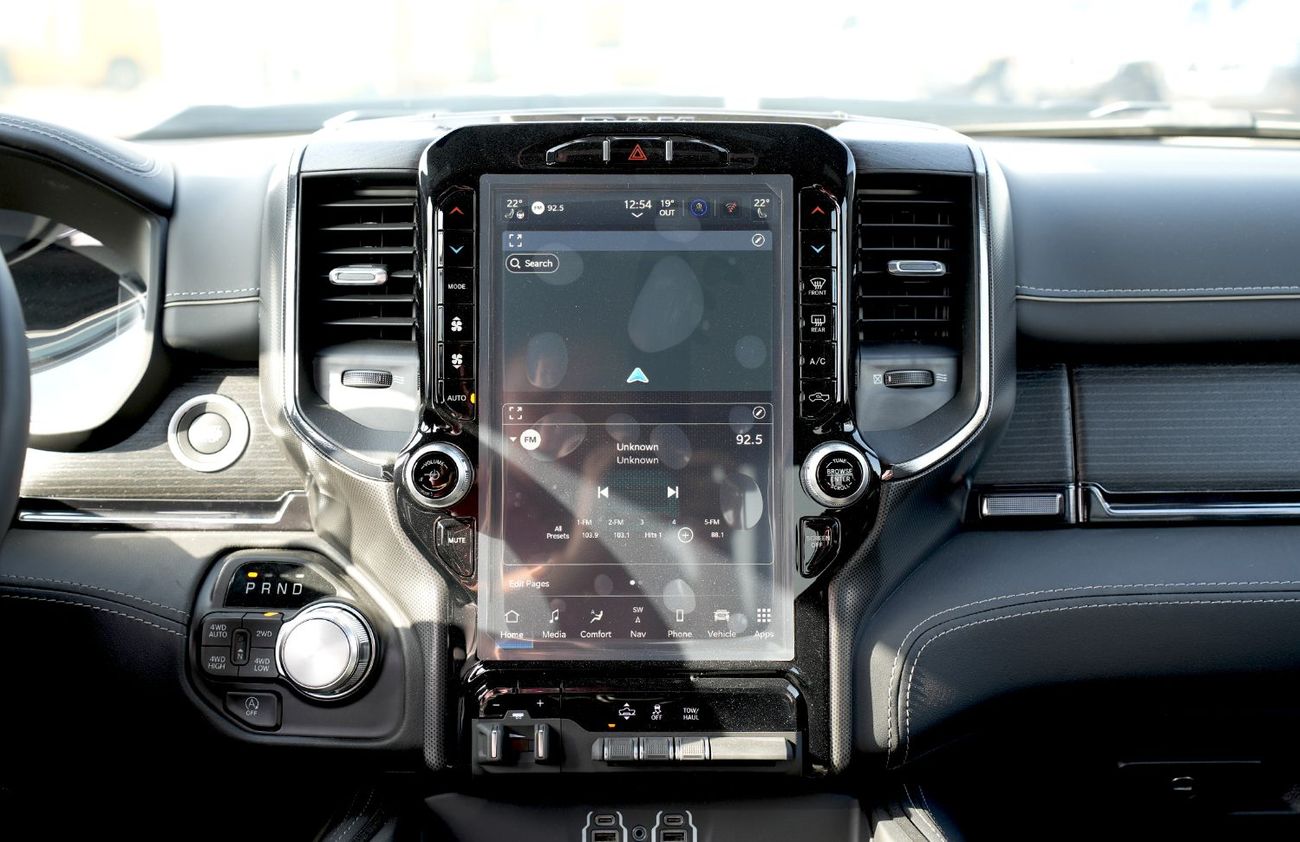 RAM 1500 Limited 5.7L (5 Seater) Black Edition American Specification