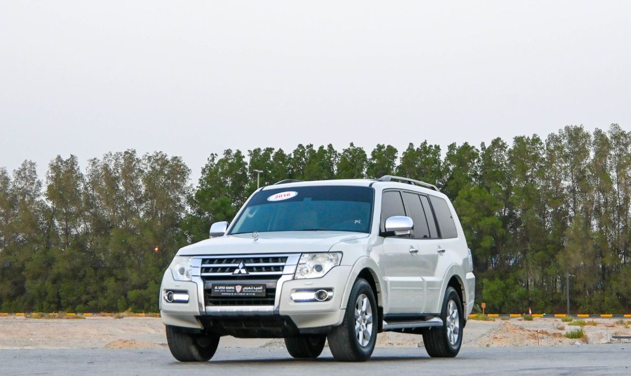 Mitsubishi Pajero MITSUBISHI PAJERO 2016 GLS Mid 3.0L (177 HP)GCC IN EXCELLENT CONDITION