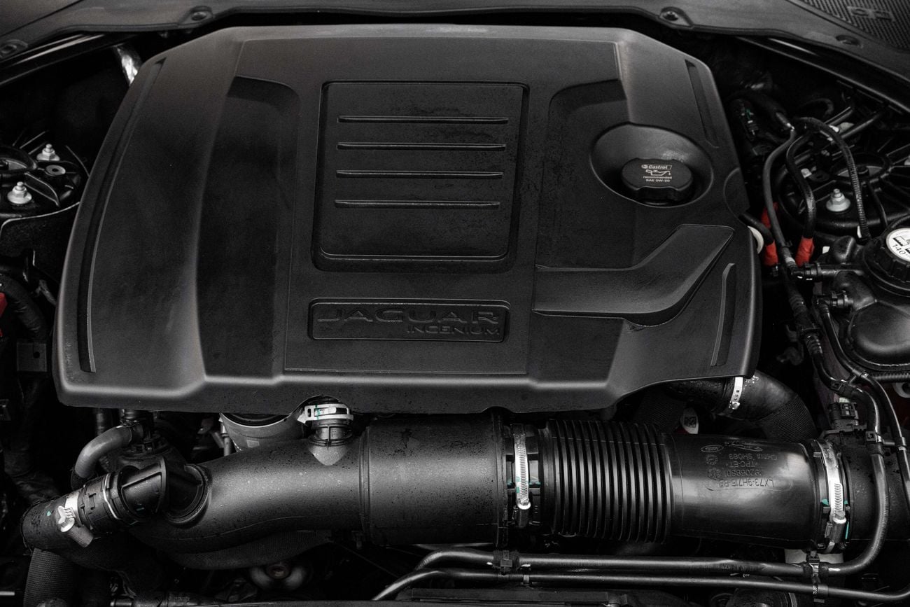 جاكوار XE R-Dynamic S P250 | 2,155 P.M | 0% Downpayment | Fantastic Condition!
