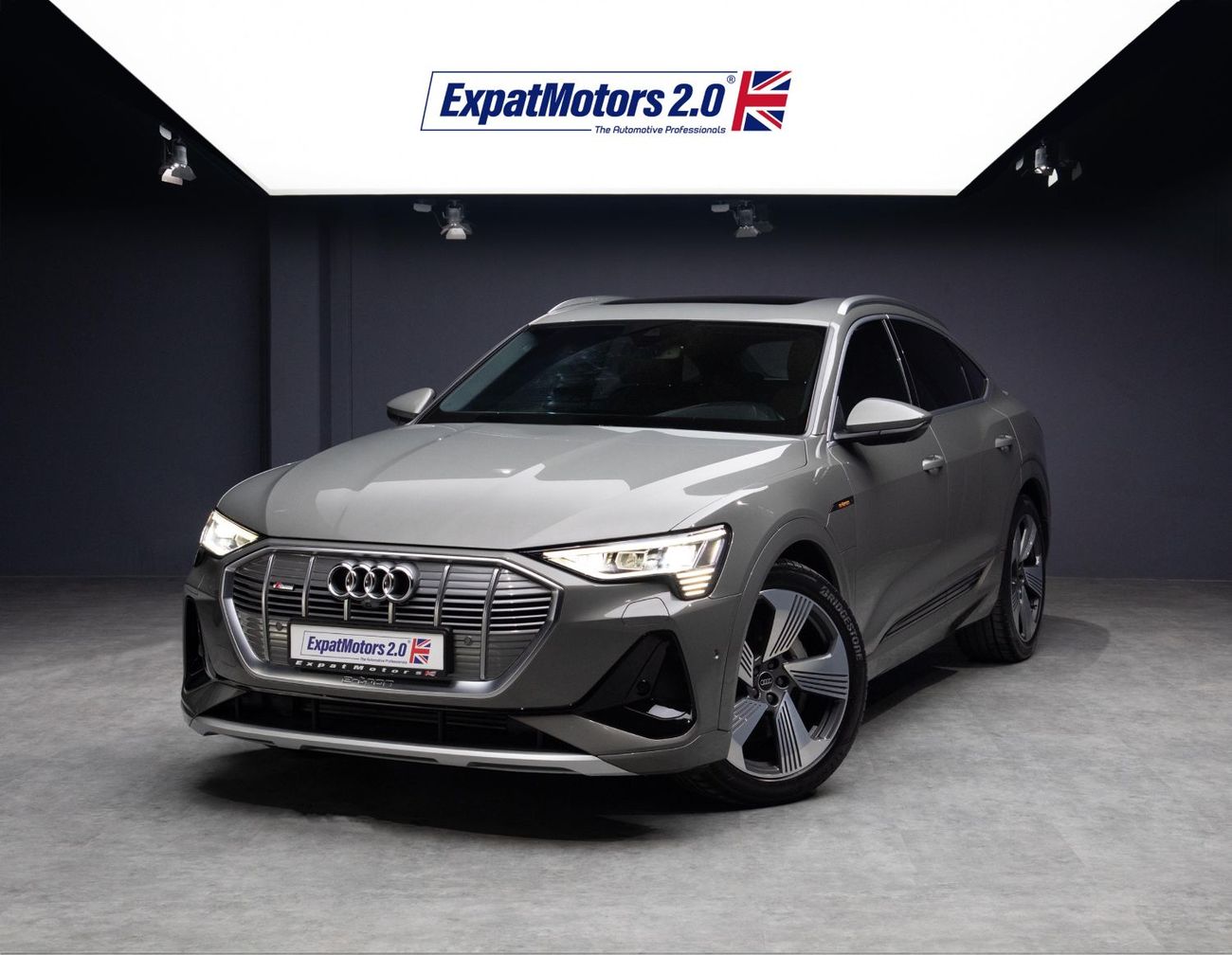 أودي إي ترون سبورتباك 50 Quattro S-Line