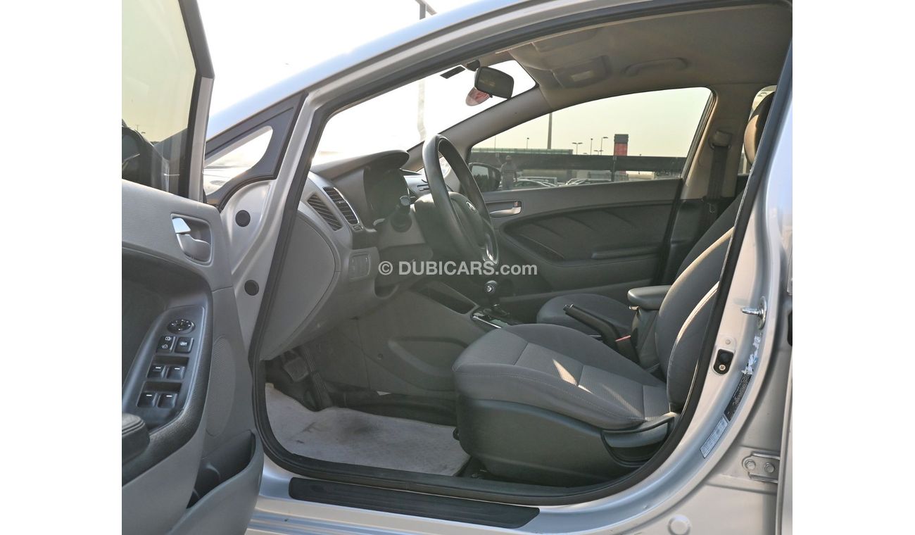 Kia Cerato EX 2017 very good condition without accident 1.6