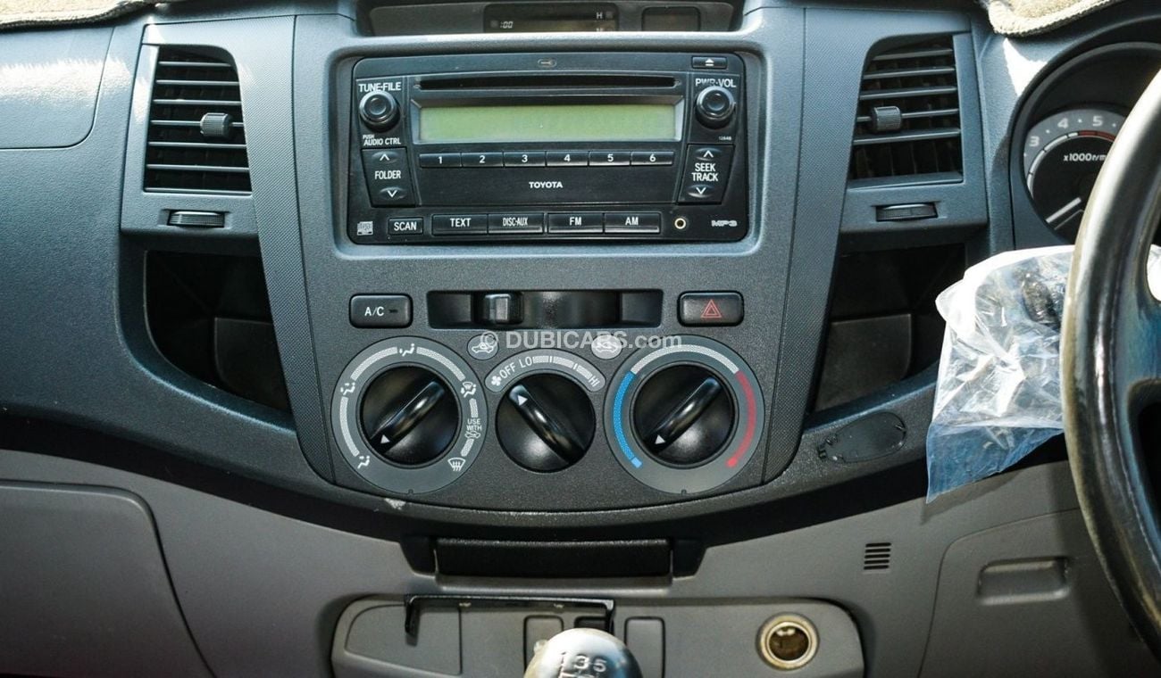 Toyota Hilux 3.0 D-4D  RHD  Full option