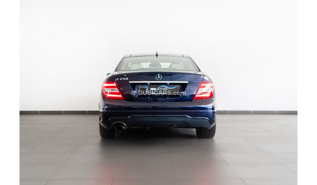 Mercedes-Benz C 250 Std 2015 Mercedes-Benz C250
