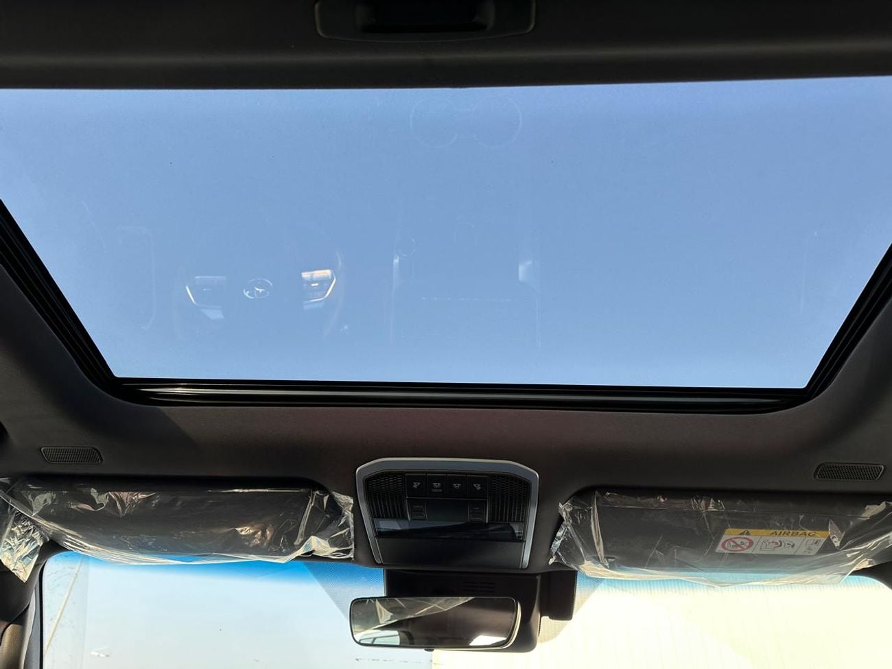 تويوتا لاند كروزر Toyota Land Cruiser VX 3.5L 2026 TT With Radar (Export Only)