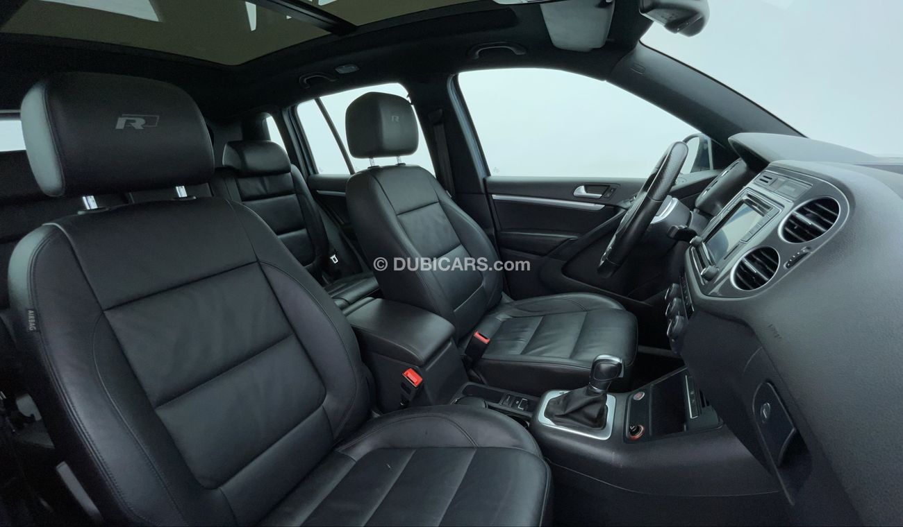 Volkswagen Tiguan R LINE 2 | Under Warranty | Inspected on 150+ parameters