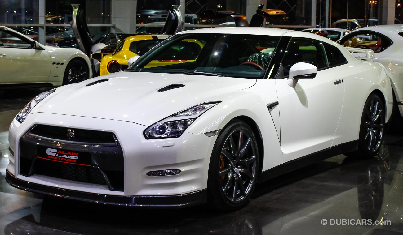 Nissan GT-R