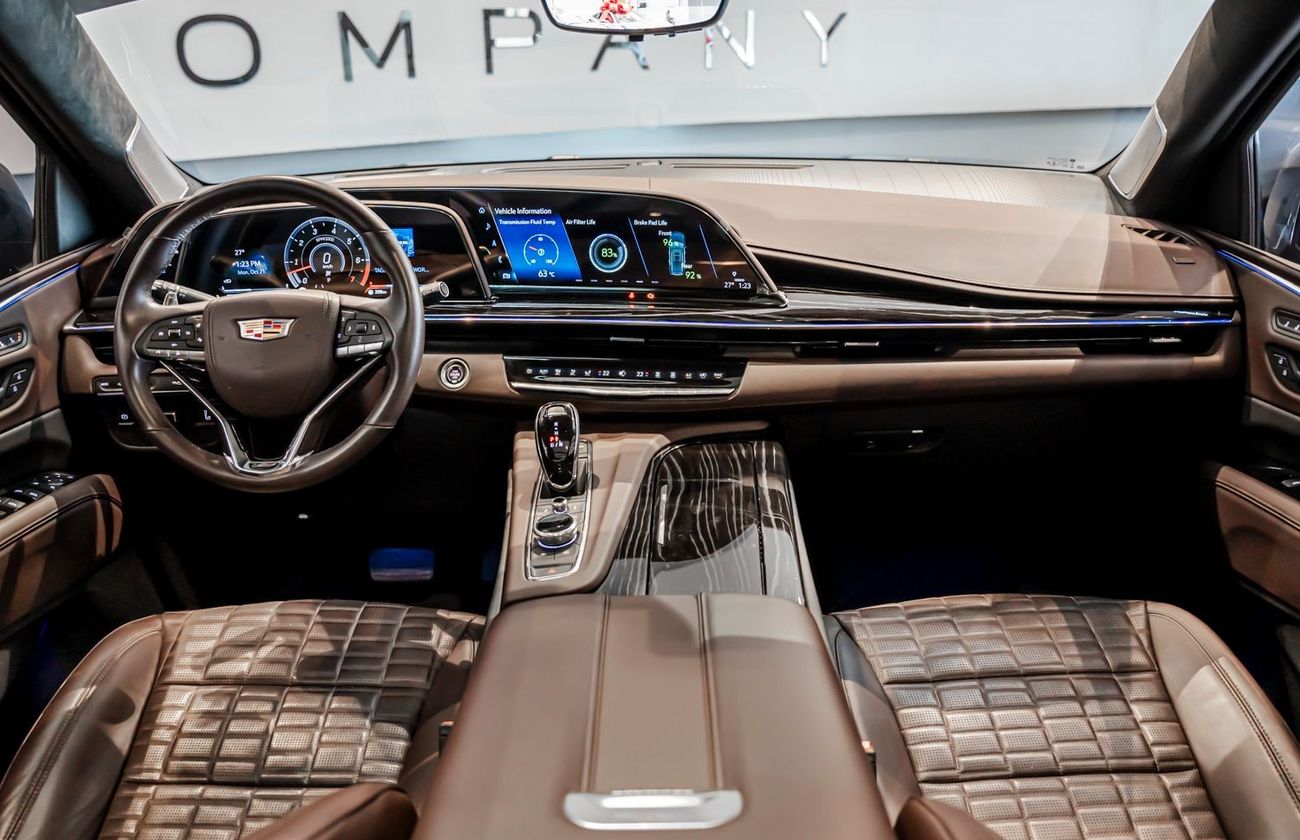 كاديلاك إسكالاد Escalade-V 6.2L 2023 Cadillac Escalade V, 2027 Escalade Warranty, 2028 Escalade Service Contract, GC