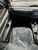 Toyota Hilux SR5 with full option 4x4