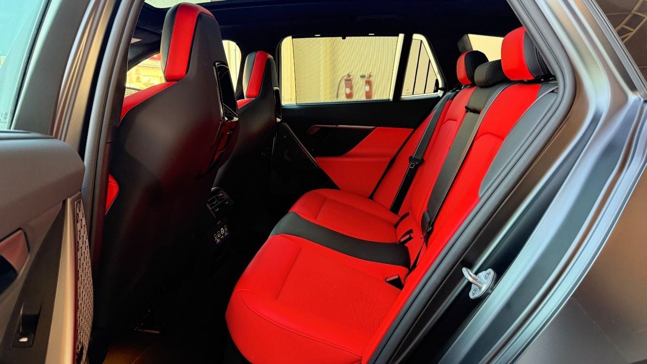 بي أم دبليو M5 ( M5 competition Touring  4.4 L ( 717 HP